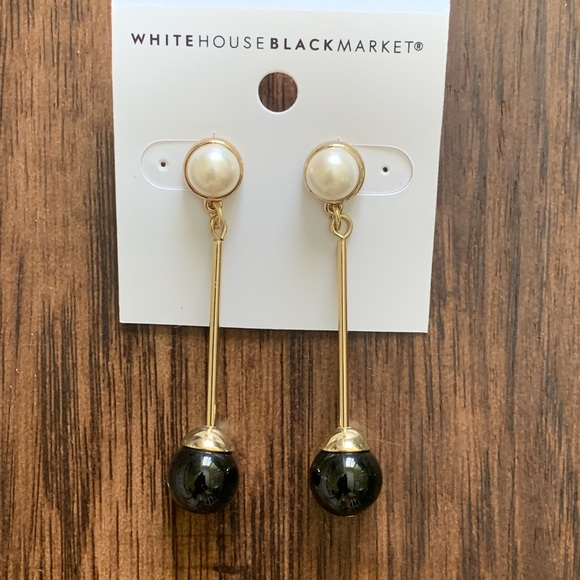 WHBM Beautiful earring - Picture 7 of 8